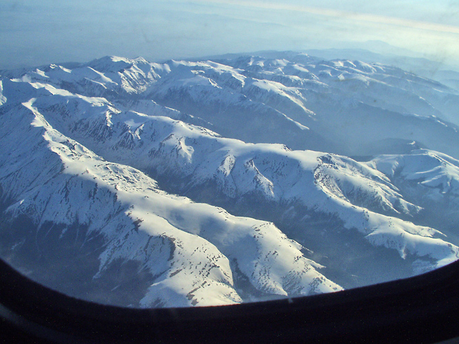 Montagnes Fagaras en Avril – 2544m- partie sud des Alpes de Transylvanie.