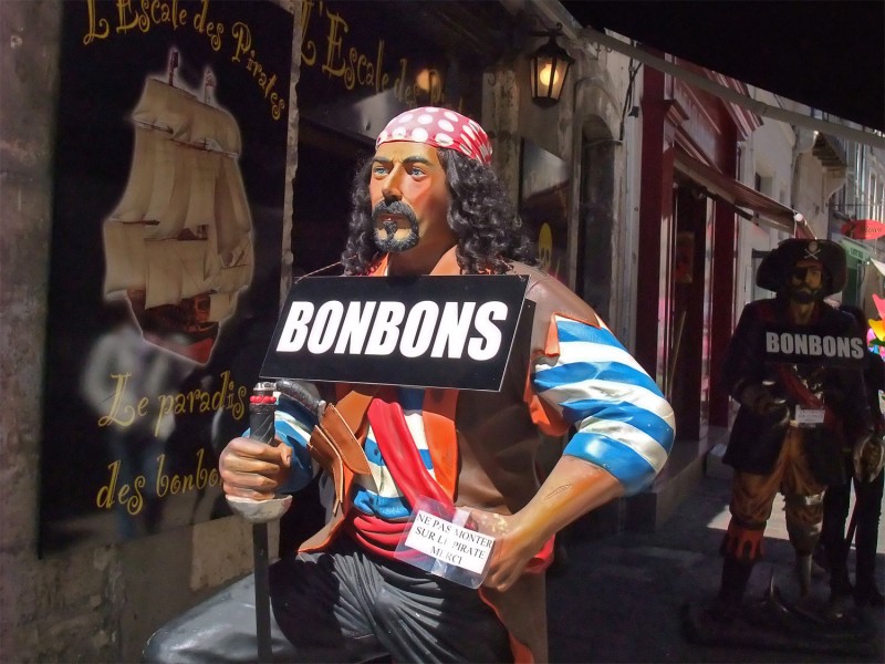 YPH-2013-05-25-pirate-w